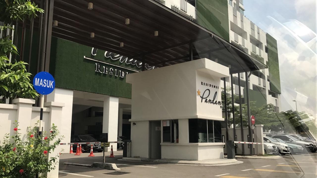 The Loft Kangkar Teberau Exterior foto